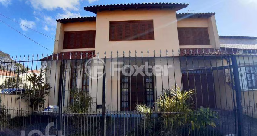 Casa com 3 quartos à venda na Rua Ovídio Moraes Leal, 60, Rubem Berta, Porto Alegre