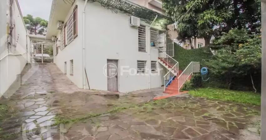 Casa com 4 quartos à venda na Rua Ricalde Marques, 104, Jardim São Pedro, Porto Alegre