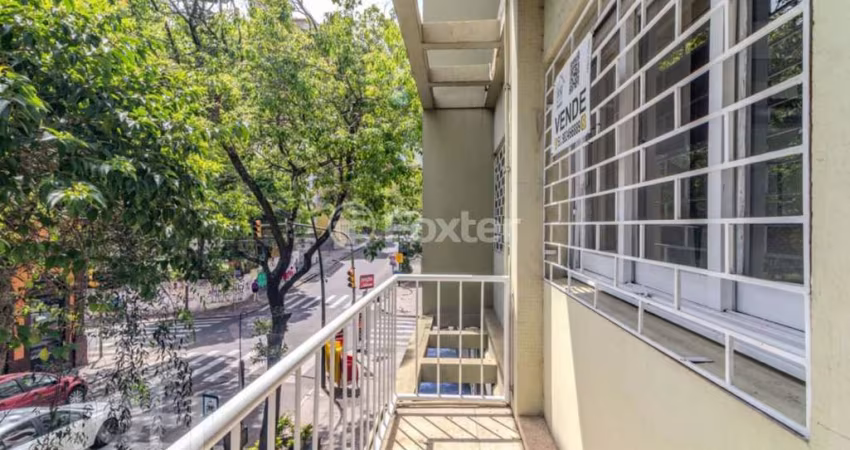 Apartamento com 3 quartos à venda na Rua Duque de Caxias, 707, Centro Histórico, Porto Alegre