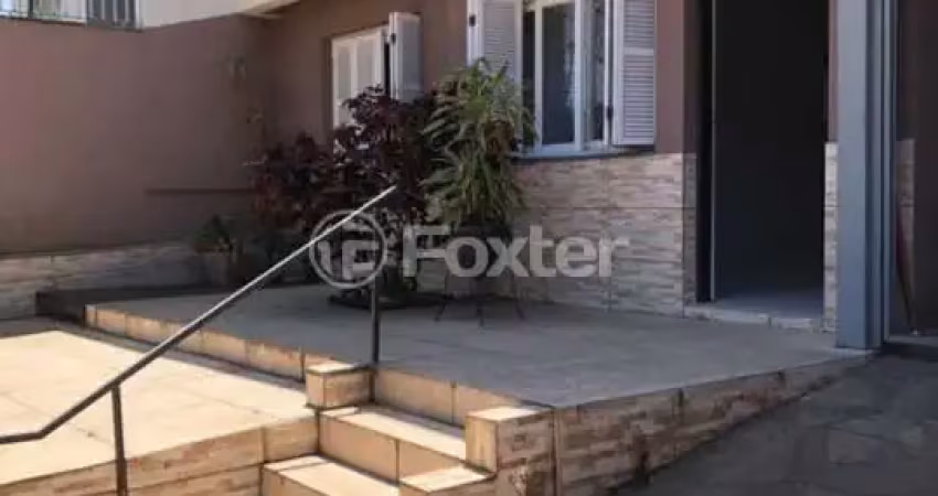 Casa com 4 quartos à venda na Rua das Caravelas, 360, Vila Ipiranga, Porto Alegre