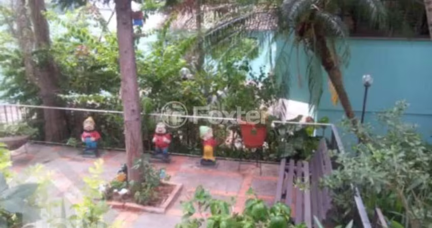 Casa com 4 quartos à venda na Rua Conde da Figueira, 667, Vila Jardim, Porto Alegre
