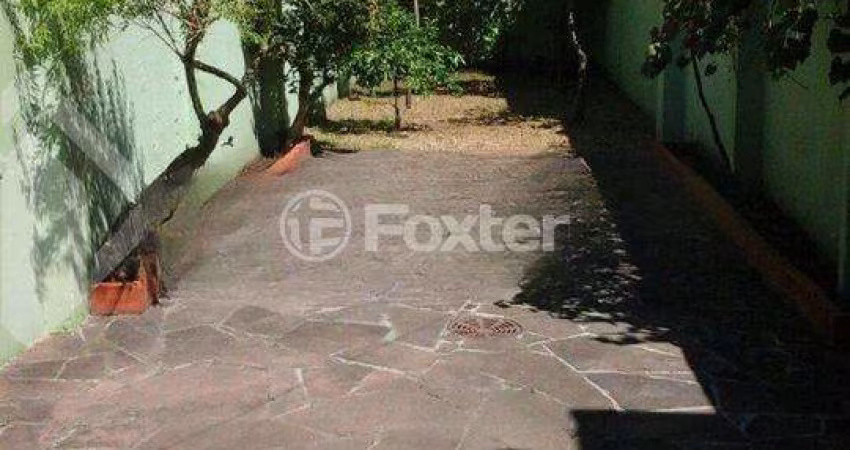 Casa com 3 quartos à venda na Rua Domingos Crescêncio, 393, Santana, Porto Alegre