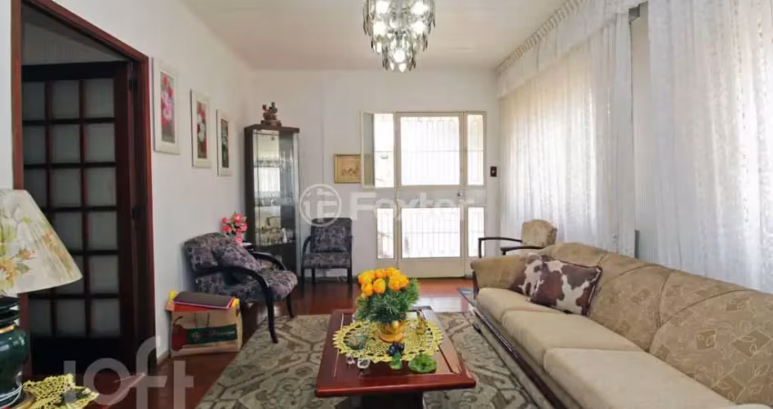 Casa com 3 quartos à venda na Avenida Alberto Pasqualini, 244, Jardim Itu Sabará, Porto Alegre
