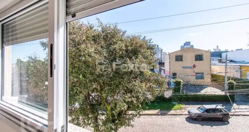 Casa com 3 quartos à venda na Rua Vitório Francisco Giordani, 320, Jardim Itu Sabará, Porto Alegre