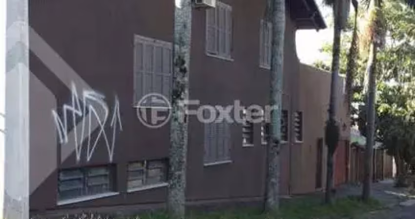 Casa com 3 quartos à venda na Rua Leopoldo Bettiol, 450, Jardim Itu Sabará, Porto Alegre