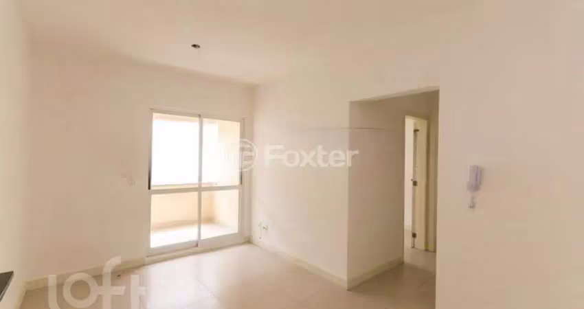 Apartamento com 2 quartos à venda na Rua Roque Calage, 573, Passo da Areia, Porto Alegre