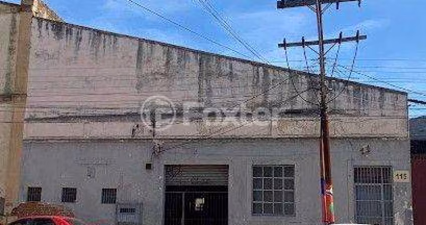 Barracão / Galpão / Depósito com 2 salas à venda na Rua Almirante Tamandaré, 115, Floresta, Porto Alegre