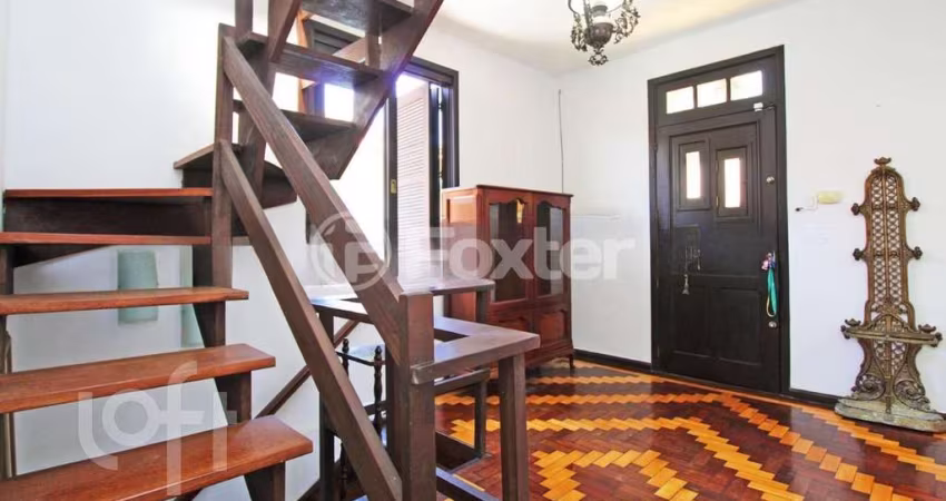 Casa com 4 quartos à venda na Rua Rio Pardo, 372, Passo da Areia, Porto Alegre
