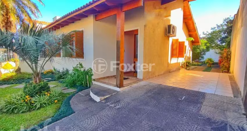 Casa com 3 quartos à venda na Rua Cândido Portinari, 30, São Sebastião, Porto Alegre