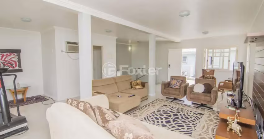 Casa com 4 quartos à venda na Rua Parque dos Nativos, 383, Vila Ipiranga, Porto Alegre