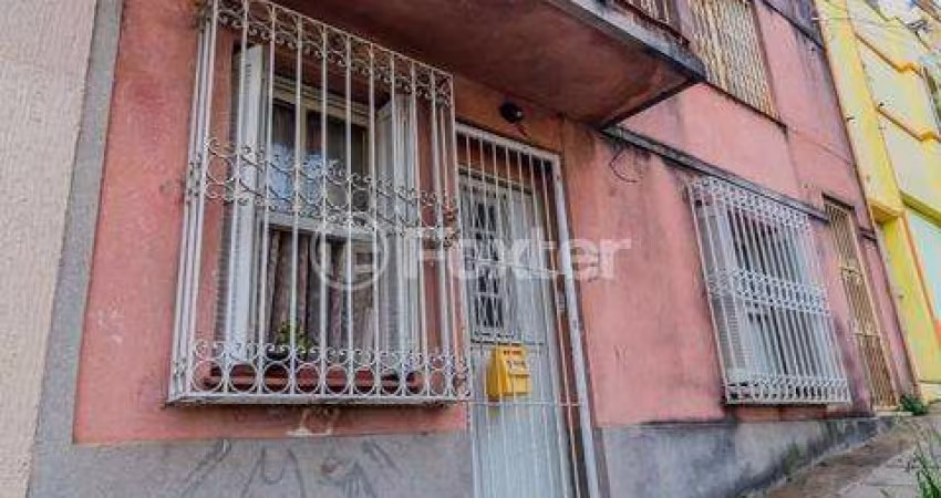 Casa comercial com 2 salas à venda na Rua General Auto, 131, Centro Histórico, Porto Alegre