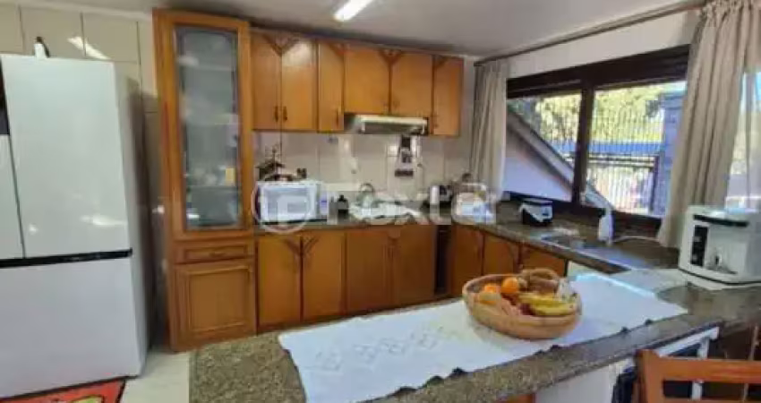Casa com 3 quartos à venda na Rua das Araucárias, 520, São Virgílio, Caxias do Sul