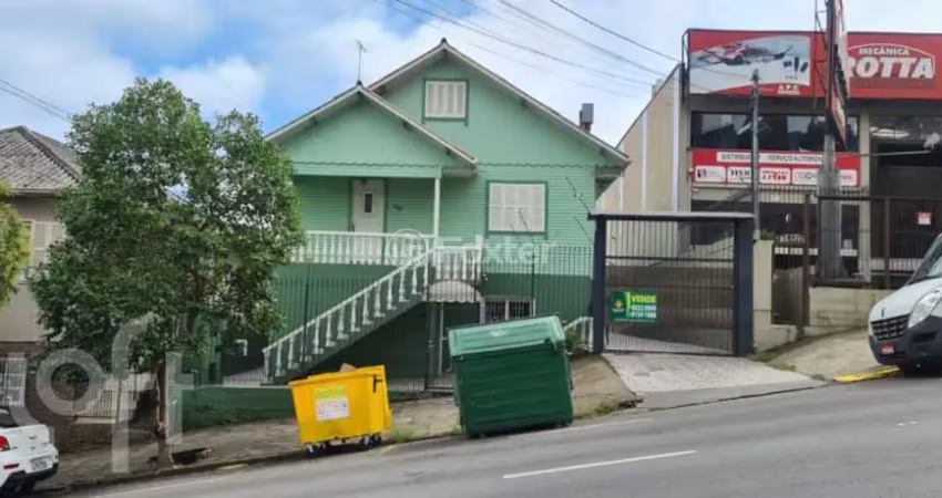 Casa com 3 quartos à venda na Rua Vinte de Setembro, 855, Nossa Senhora de Lourdes, Caxias do Sul