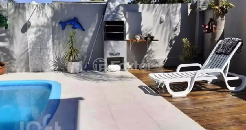 Casa com 2 quartos à venda na Rua Tobias da Silva, 18, Rio Branco, Novo Hamburgo