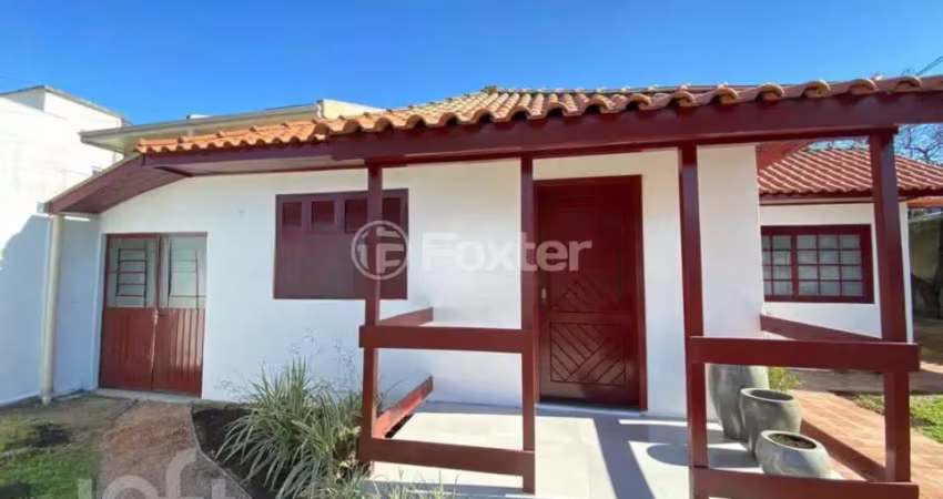 Casa com 3 quartos à venda na Rua Iraí, 236, Niterói, Canoas