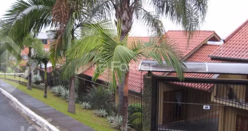 Casa com 4 quartos à venda na Rua Gramado, 478, Ouro Branco, Novo Hamburgo