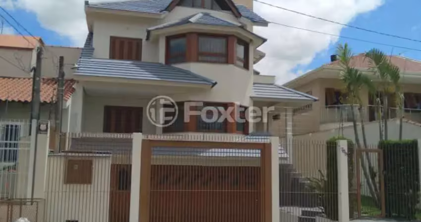 Casa com 6 quartos à venda na Rua Vereador Antônio Ferreira Alves, 765, Centro, Canoas
