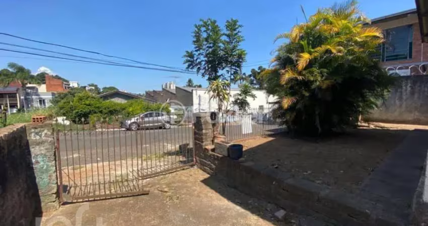 Casa com 2 quartos à venda na Rua Caxambu, 314, Vila Nova, Novo Hamburgo
