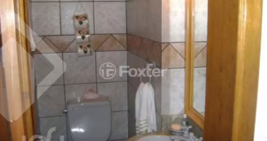 Casa com 3 quartos à venda na Rua Nilza Darsie Viegas, 599, Charqueadas, Caxias do Sul