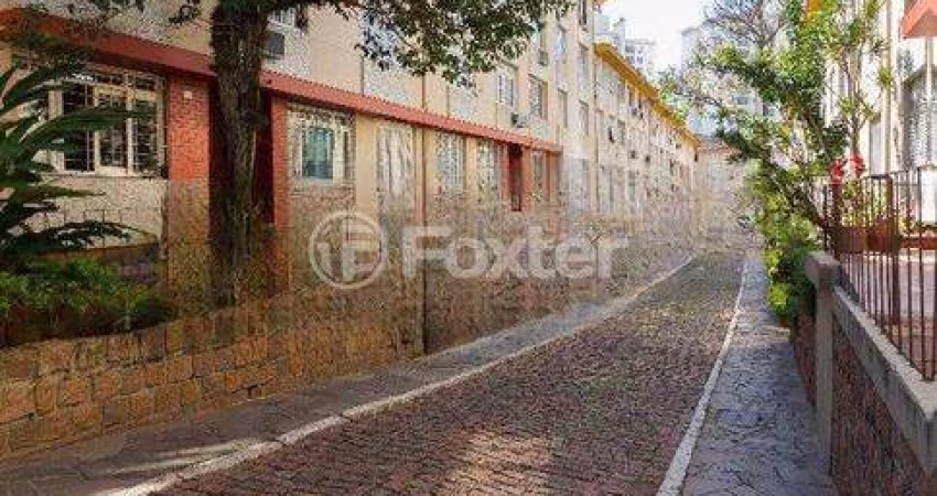 Apartamento com 2 quartos à venda na Avenida Plínio Brasil Milano, 2181, Passo da Areia, Porto Alegre