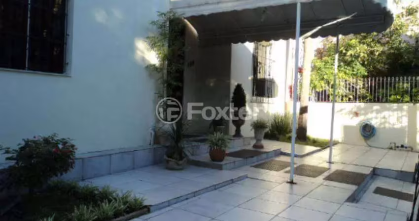 Casa comercial com 4 salas à venda na Rua Visconde do Rio Branco, 390, Floresta, Porto Alegre