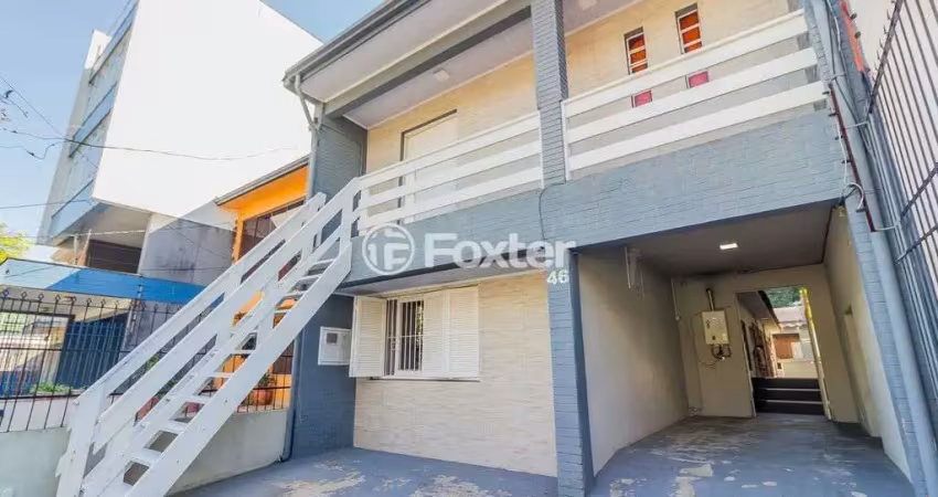 Casa comercial com 3 salas à venda na Rua Damasco, 46, Azenha, Porto Alegre