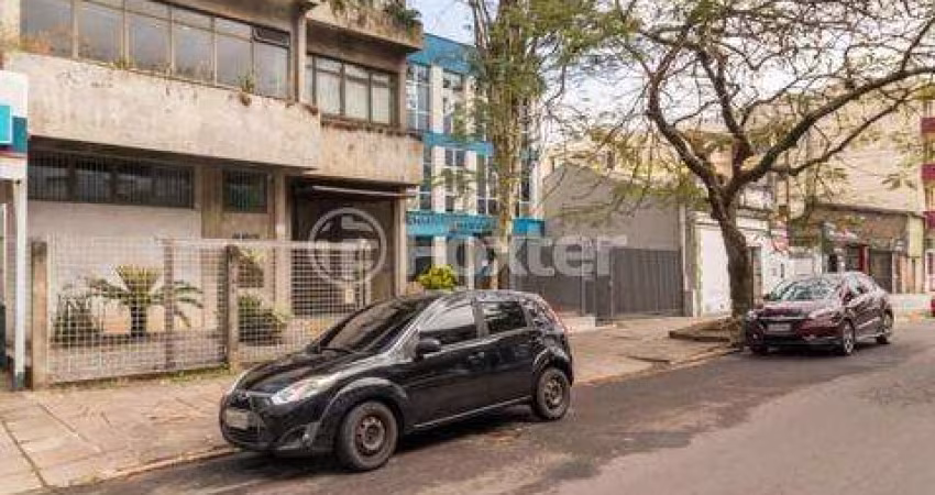 Prédio à venda na Rua Augusto Severo, 482, São João, Porto Alegre