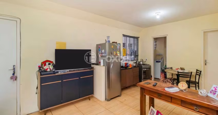 Apartamento com 2 quartos à venda na Estrada do Barro Vermelho, 799, Restinga, Porto Alegre