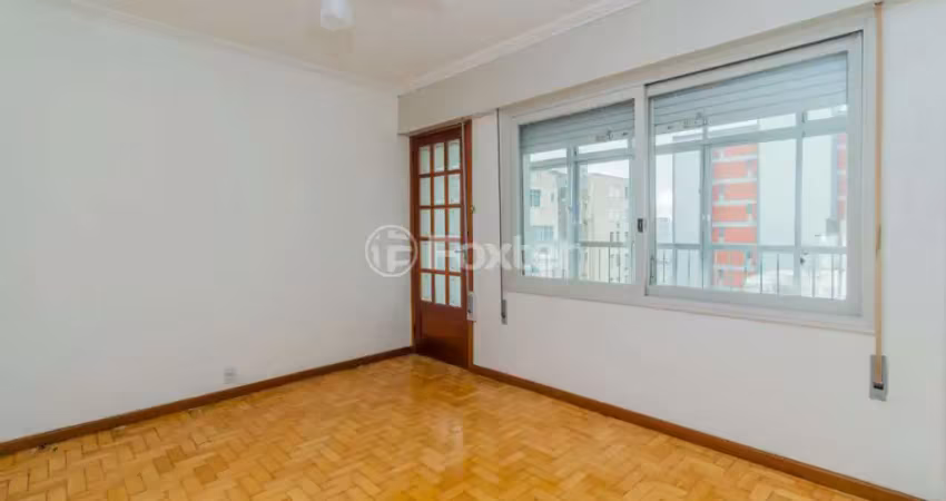 Apartamento com 3 quartos à venda na Rua Coronel Vicente, 465, Centro Histórico, Porto Alegre
