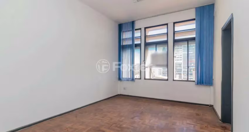 Sala comercial com 2 salas à venda na Avenida Borges de Medeiros, 308, Centro Histórico, Porto Alegre