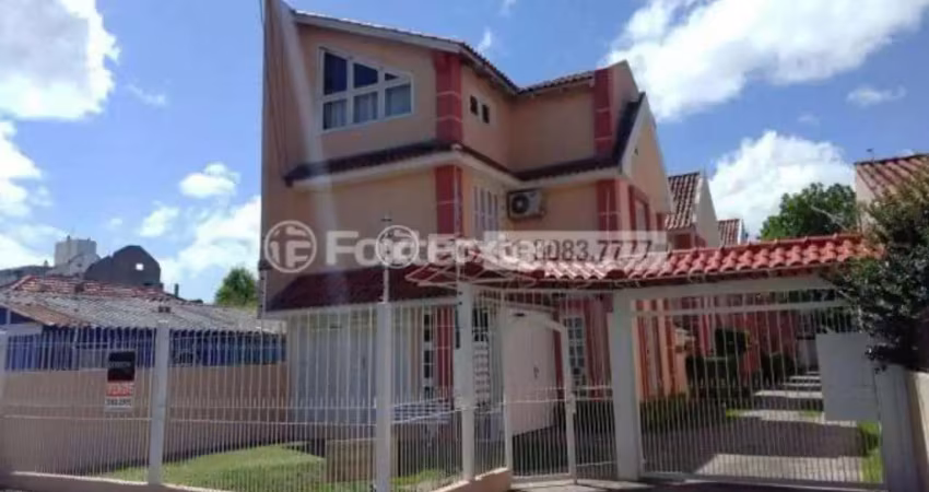 Casa em condomínio fechado com 4 quartos à venda na Rua Tamandaré, 1156, Camaquã, Porto Alegre