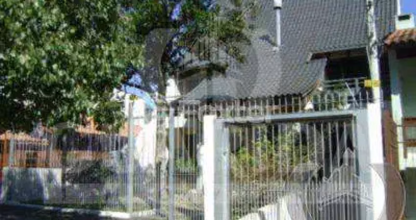 Casa com 4 quartos à venda na Rua Doutor Castro de Menezes, 943, Vila Assunção, Porto Alegre