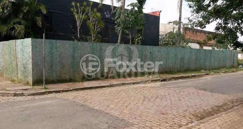 Terreno à venda na Travessa Venezuela, 239, Navegantes, Porto Alegre