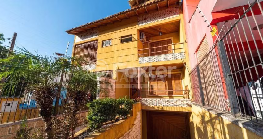 Casa com 3 quartos à venda na Rua Jair de Moura Calixto, 122, Ipanema, Porto Alegre