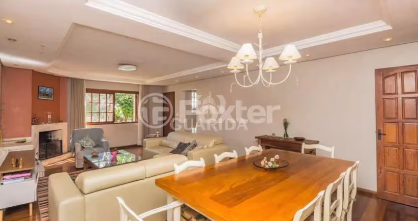 Casa com 3 quartos à venda na Rua Villa-Lobos, 75, Ipanema, Porto Alegre