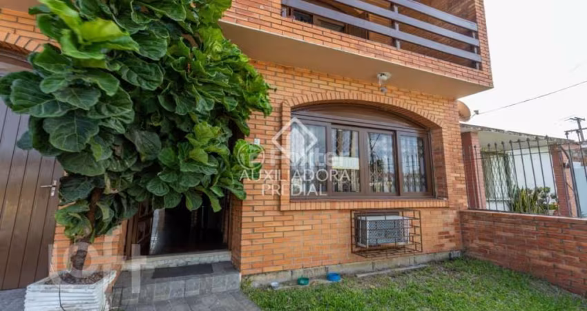 Casa com 5 quartos à venda na Travessa Von Salisch, 90, Sarandi, Porto Alegre