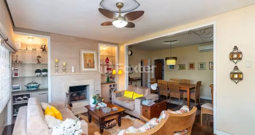 Apartamento com 3 quartos à venda na Rua Santana, 185, Farroupilha, Porto Alegre