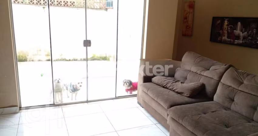 Apartamento com 3 quartos à venda na Avenida Assis Brasil, 1478, Passo da Areia, Porto Alegre