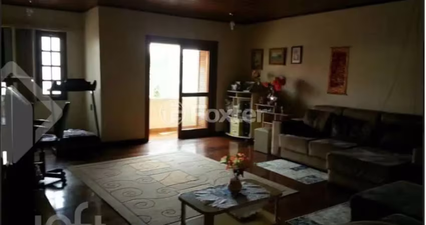 Casa com 4 quartos à venda na Rua Adroaldo Novo Correa, 126, Cavalhada, Porto Alegre