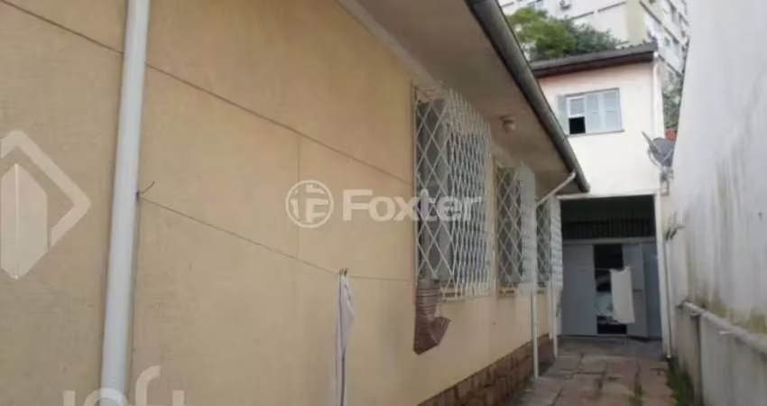 Casa com 3 quartos à venda na Rua Doutor Voltaire Pires, 885, Santo Antônio, Porto Alegre