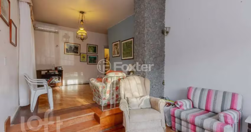 Casa com 4 quartos à venda na Rua Monteiro Lobato, 157, Partenon, Porto Alegre
