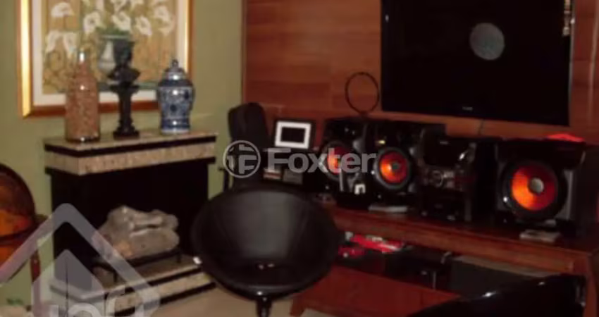 Casa com 3 quartos à venda na Rua Damasco, 56, Azenha, Porto Alegre