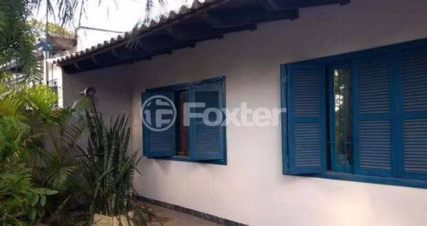 Casa comercial com 1 sala à venda na Rua Santa Catarina, 529, Santa Maria Goretti, Porto Alegre