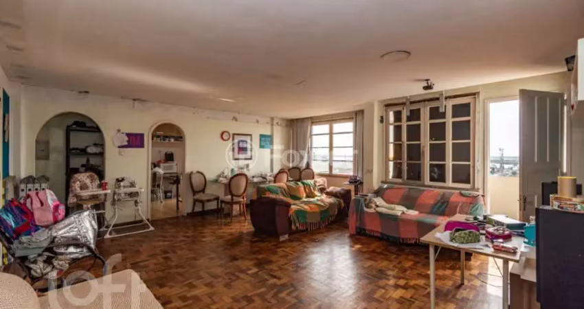 Apartamento com 4 quartos à venda na Rua São Carlos, 621, Floresta, Porto Alegre