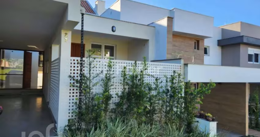 Casa em condomínio fechado com 3 quartos à venda na Rua Adriano Pereira da Silva, 290, Vila Nova, Porto Alegre