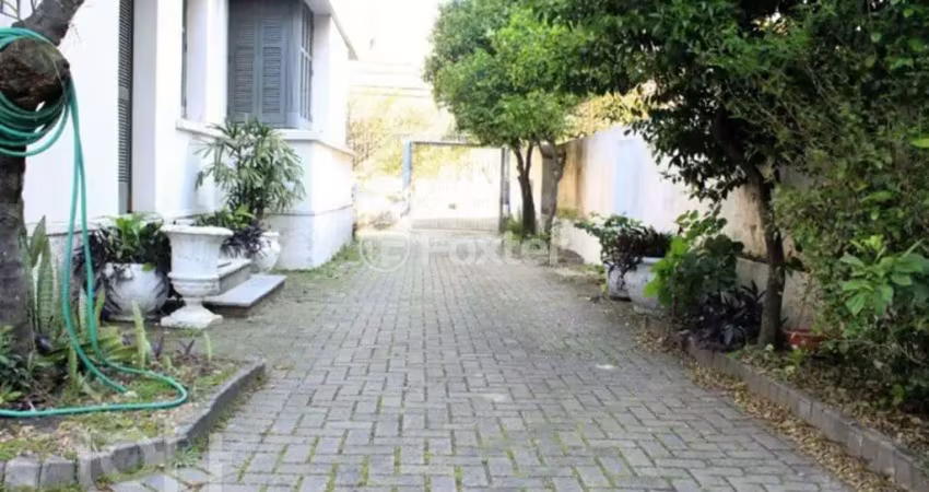 Casa com 5 quartos à venda na Rua Botafogo, 876, Menino Deus, Porto Alegre