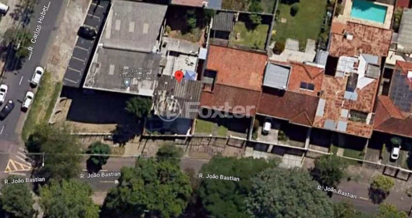 Terreno à venda na Rua João Bastian, 24, Três Figueiras, Porto Alegre