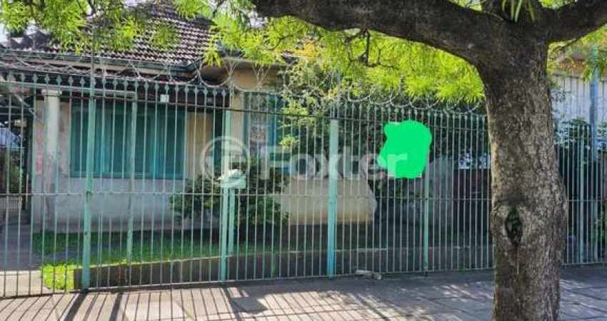Terreno à venda na Rua Dona Sebastiana, 305, São João, Porto Alegre