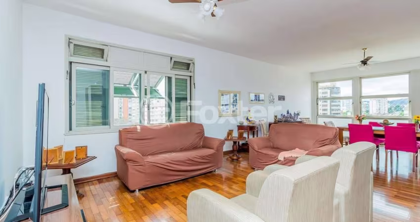 Apartamento com 4 quartos à venda na Avenida Venâncio Aires, 928, Farroupilha, Porto Alegre