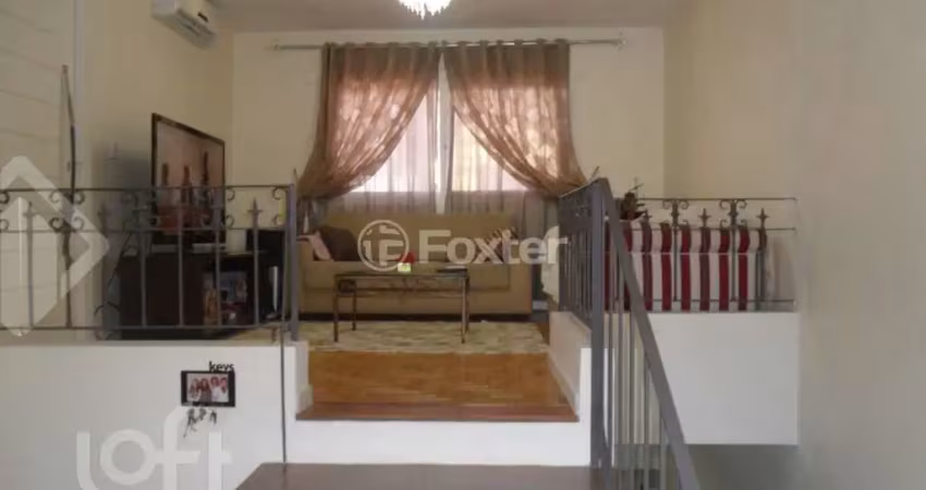 Casa com 4 quartos à venda na Rua Paulino Chaves, 660, Santo Antônio, Porto Alegre